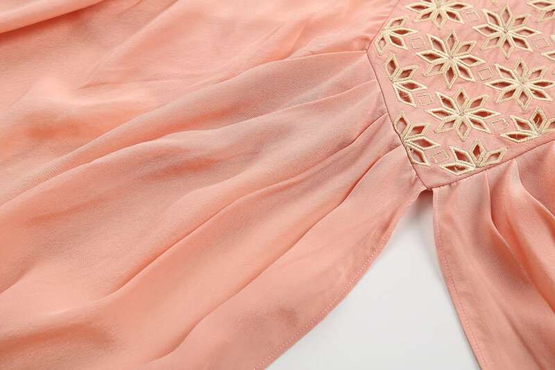 BLOOMS OF LOVE Pink The Starry Nights Kimono