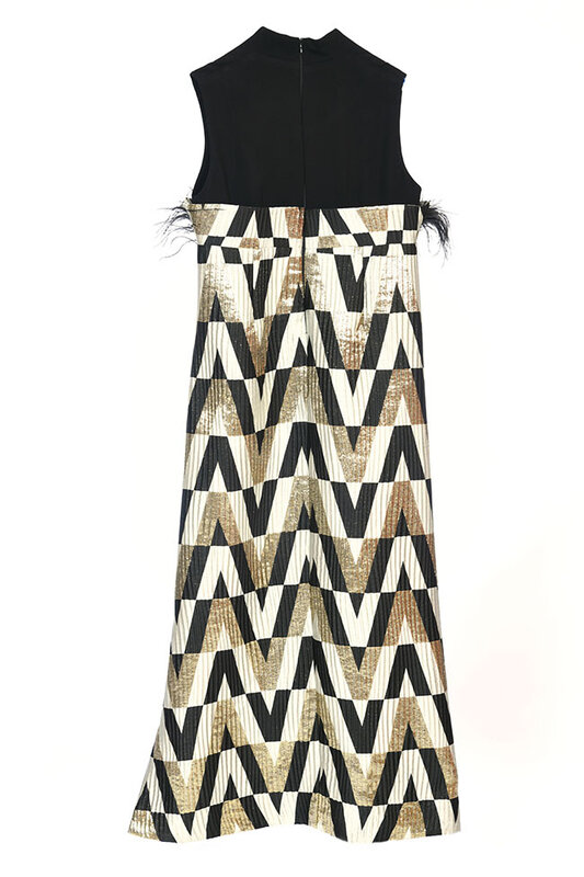 EMAN ALAHMAD Black Sleeveless Thob with Gold Geometric Pattern and Black Feathers