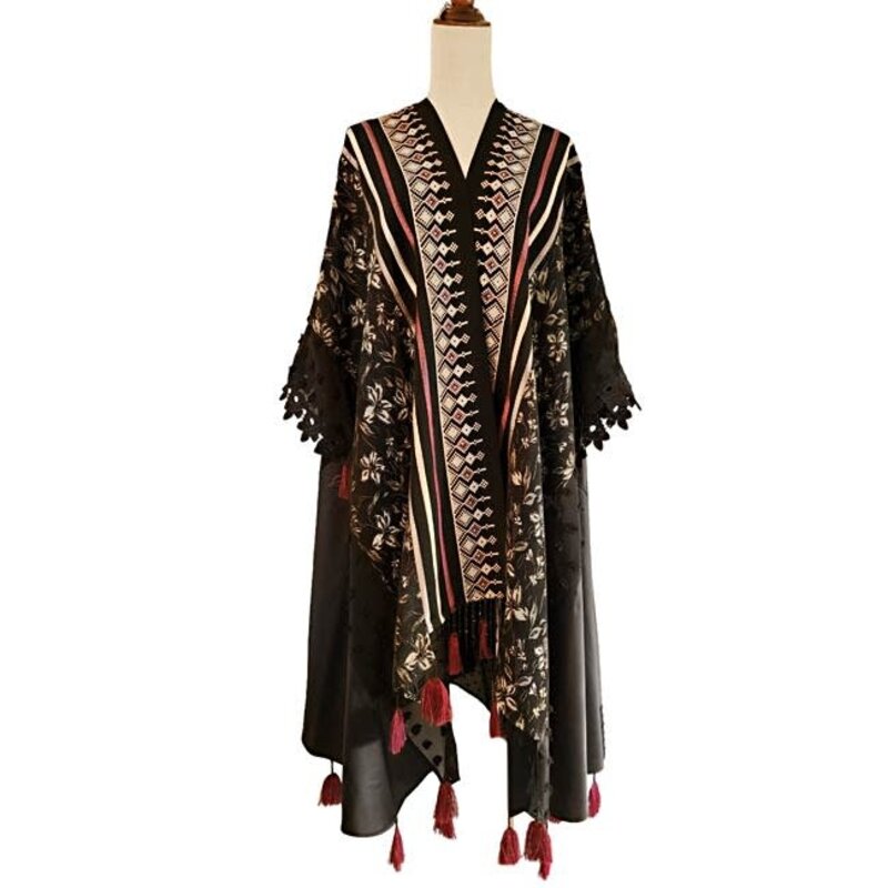 OLA'S GARDEN black Abaya with embroidery and fuchsia tassels