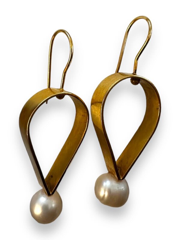 BY RAFAH Pear Shaped Gold Plated Earrings with Pearls