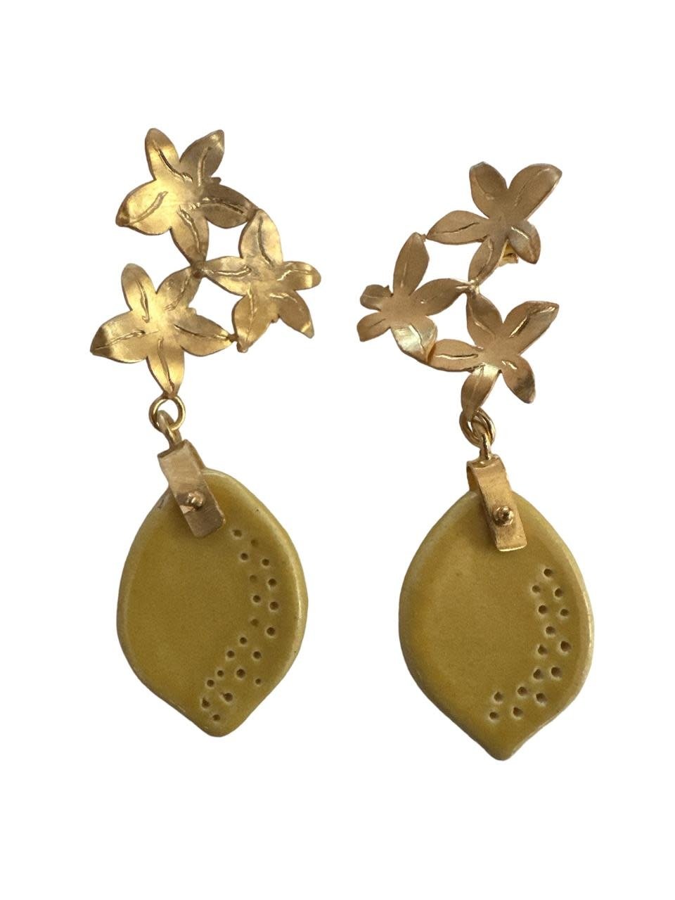 INAMUL LUMANI Gold Lemon Earrings