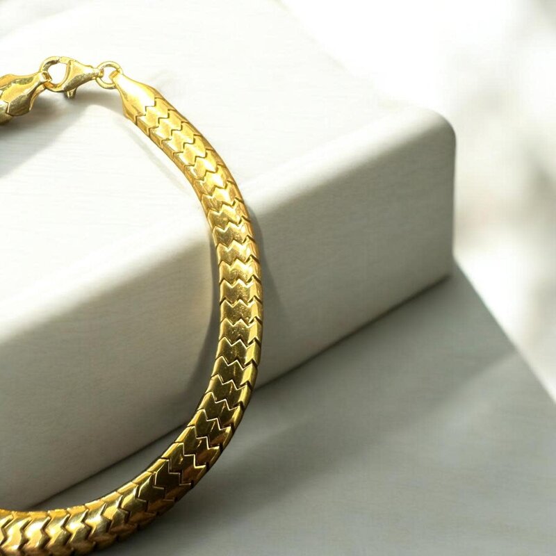 YOLA JAHSHAN Snake 18K Gold Bracelet