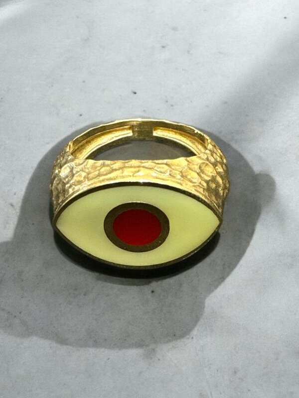 YOLA JAHSHAN Eye 18K Gold Ring with Yellow and Red enamel