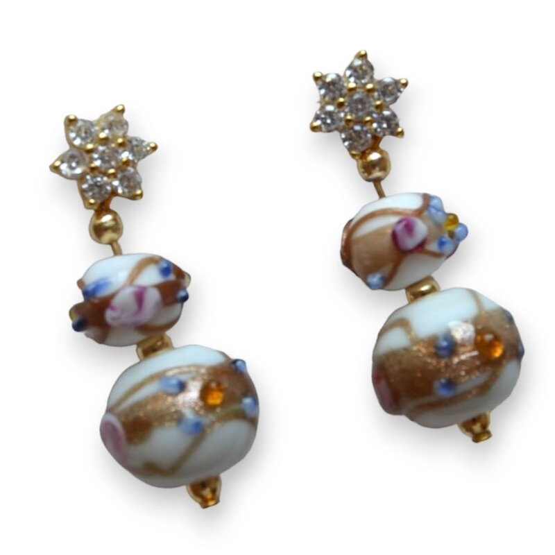 MINMAJD White Murano with Silver Star Earrings