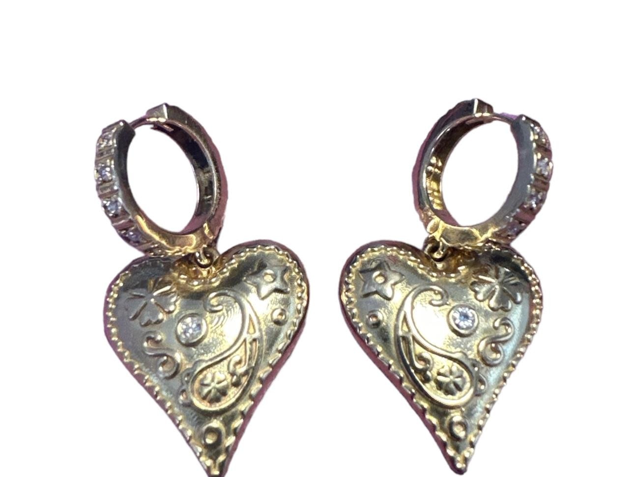 YOLA JAHSHAN Heart Shape Yellow Gold and Diamond Earrings