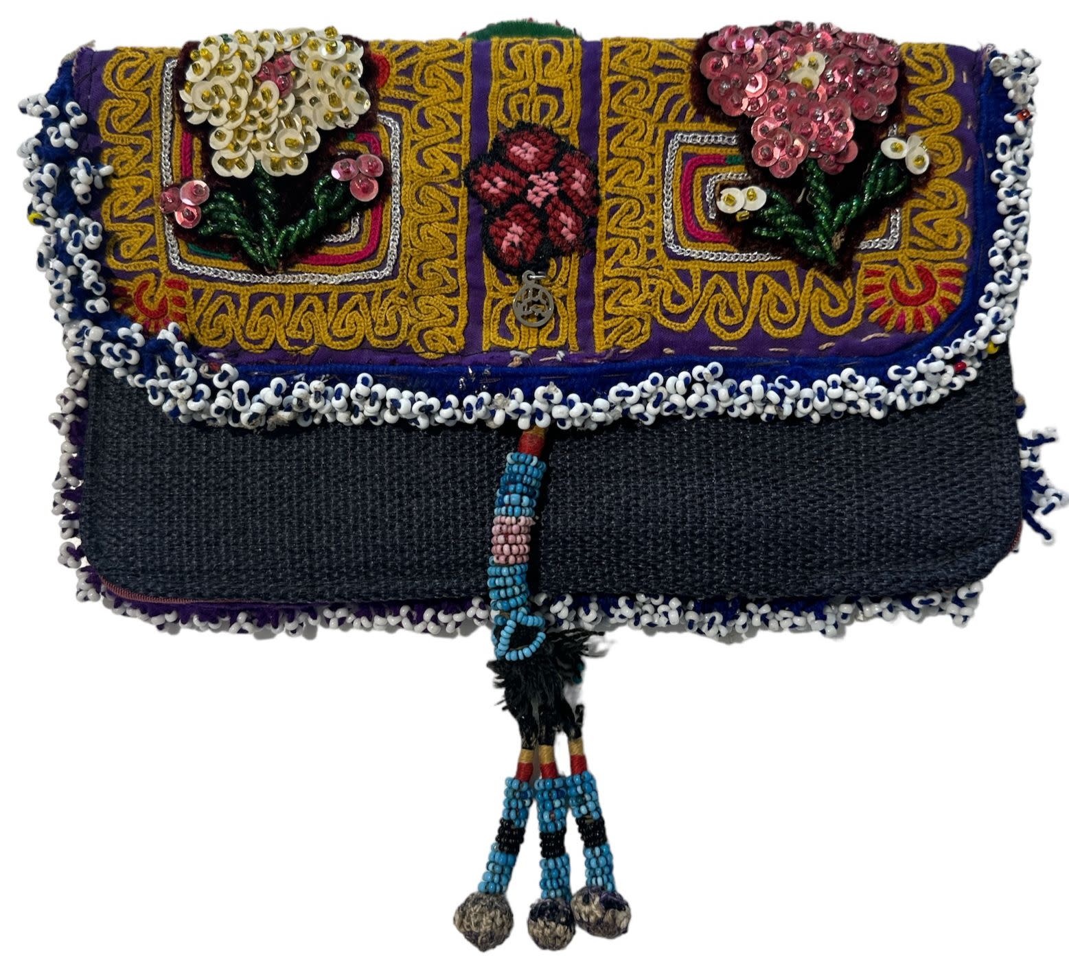 YOLA JAHSHAN FASHION Multi-Color Clutch Bag with Floral Embroidery