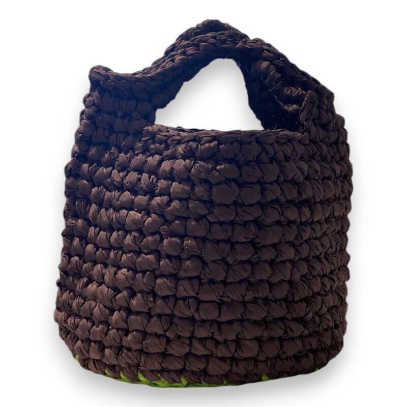 YOLA JAHSHAN FASHION Black and Green Straw Bag