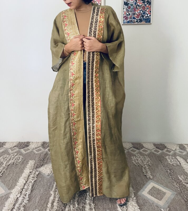 LAM COLLECTIONS Long green bisht with embroidery