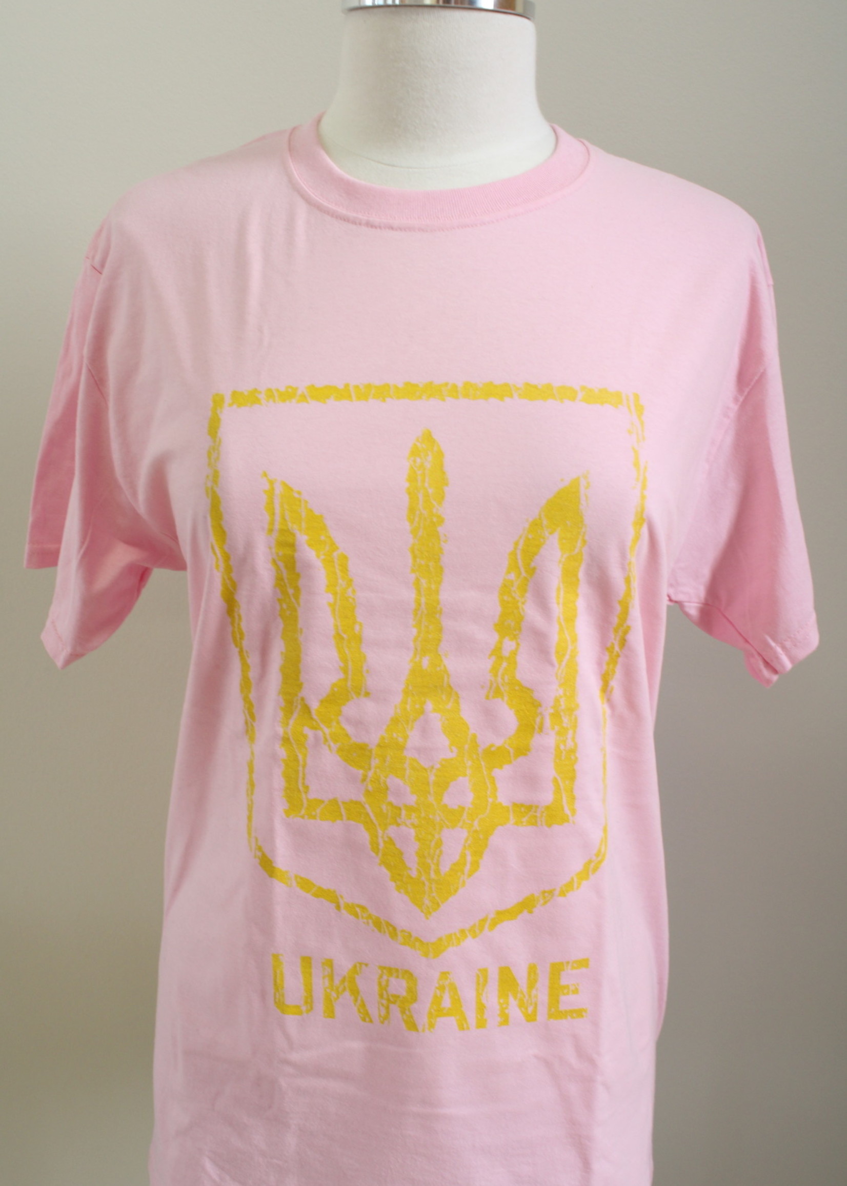 Pink Ukraine T-Shirt\Tryzyb Size M