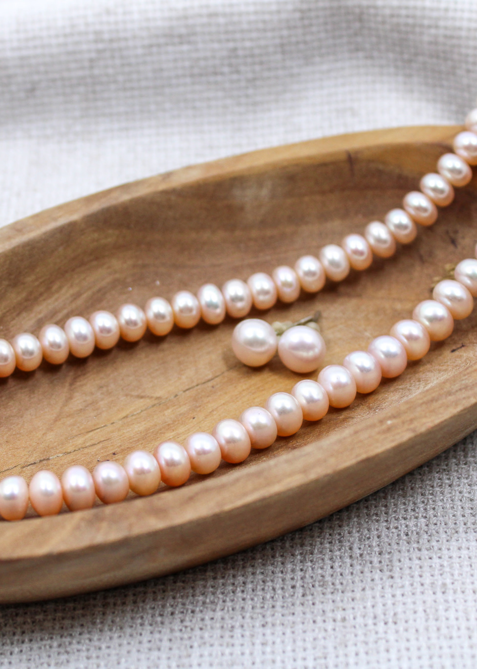 None JEWELRY - Pearl Stud and Necklace Set