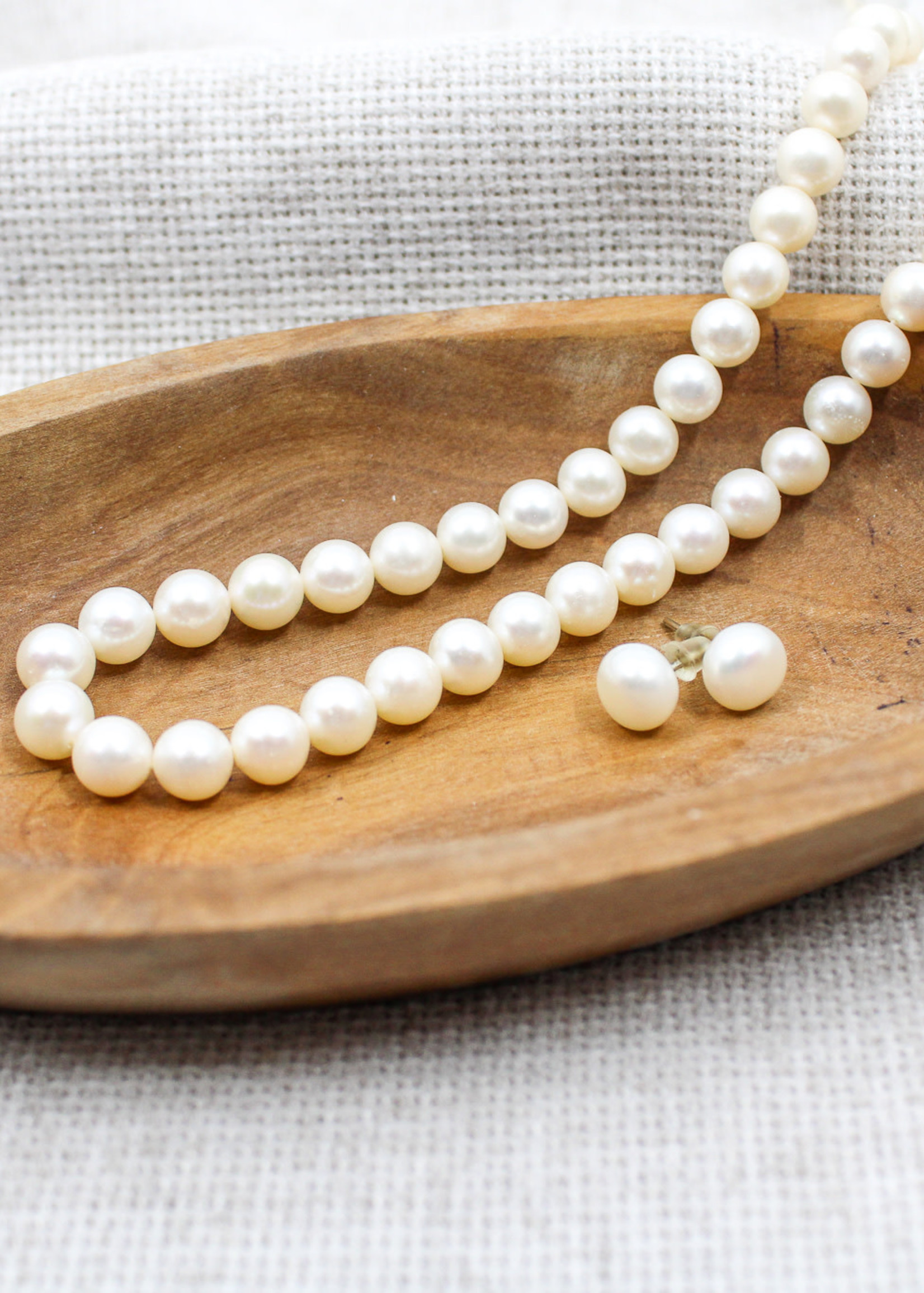 None JEWELRY  - Pearl Stud Set