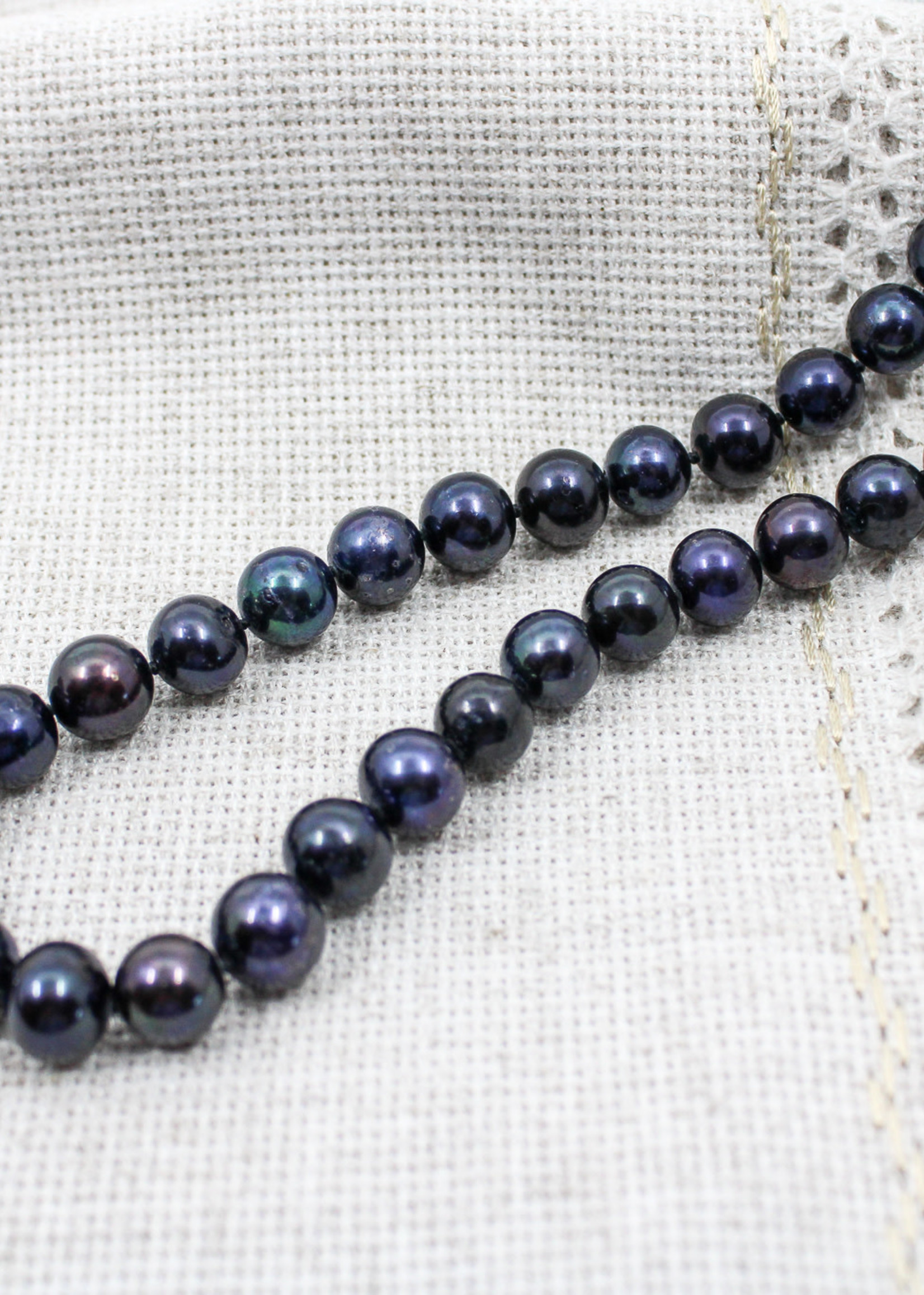 None JEWELLERY - Navy Pearl Necklace