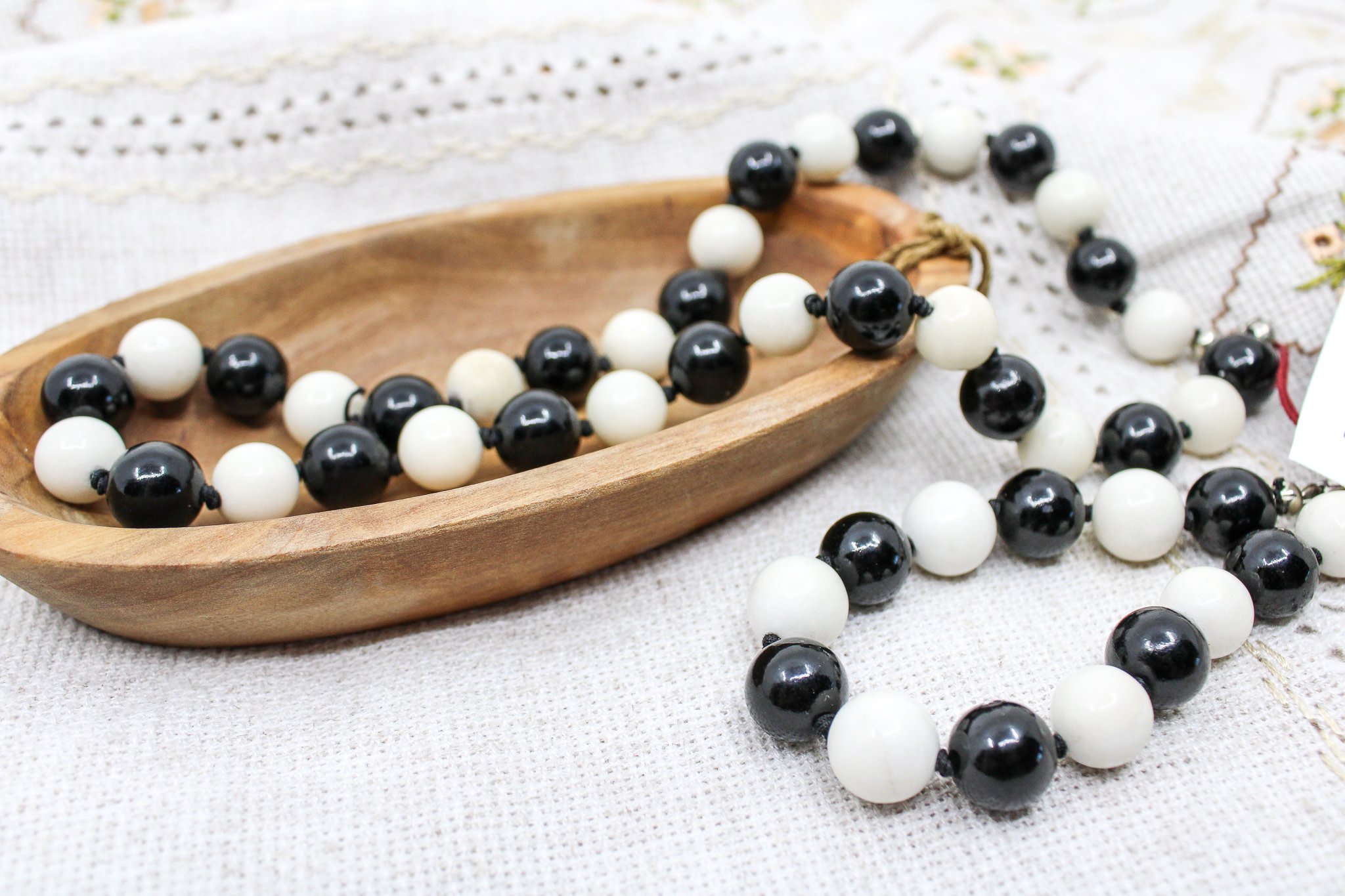 Black and White Necklace Tutorial - Times Two - Living a Real Life