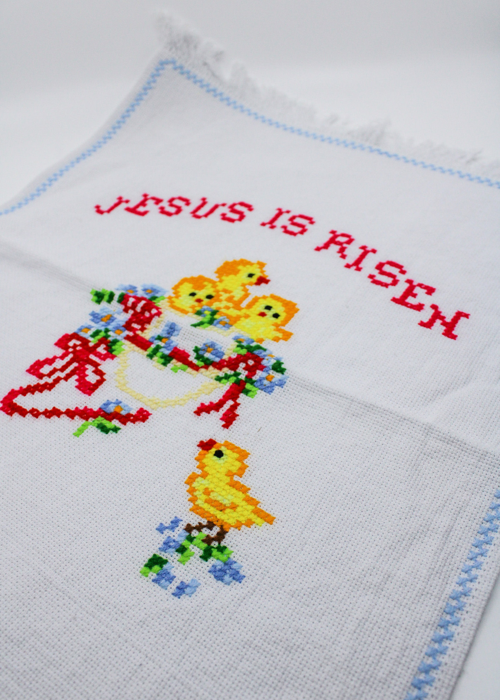 HOME -Easter Basket Cover Wide, Handmade Embroidery, Ukraine