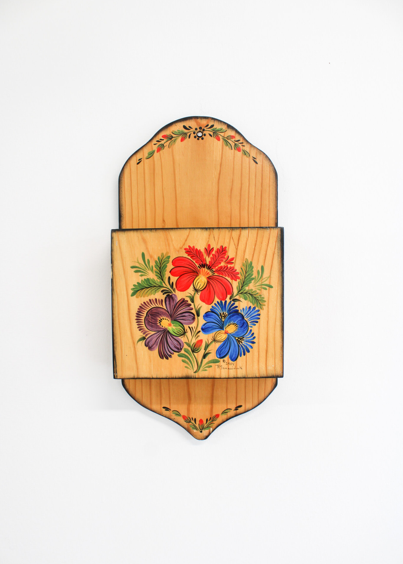 HOME -  Wooden Knife holder hand painted in Petrykivka Style by Rose Janasichuk