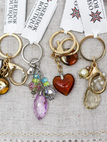 ACCESSORIES - Keychain with Charms