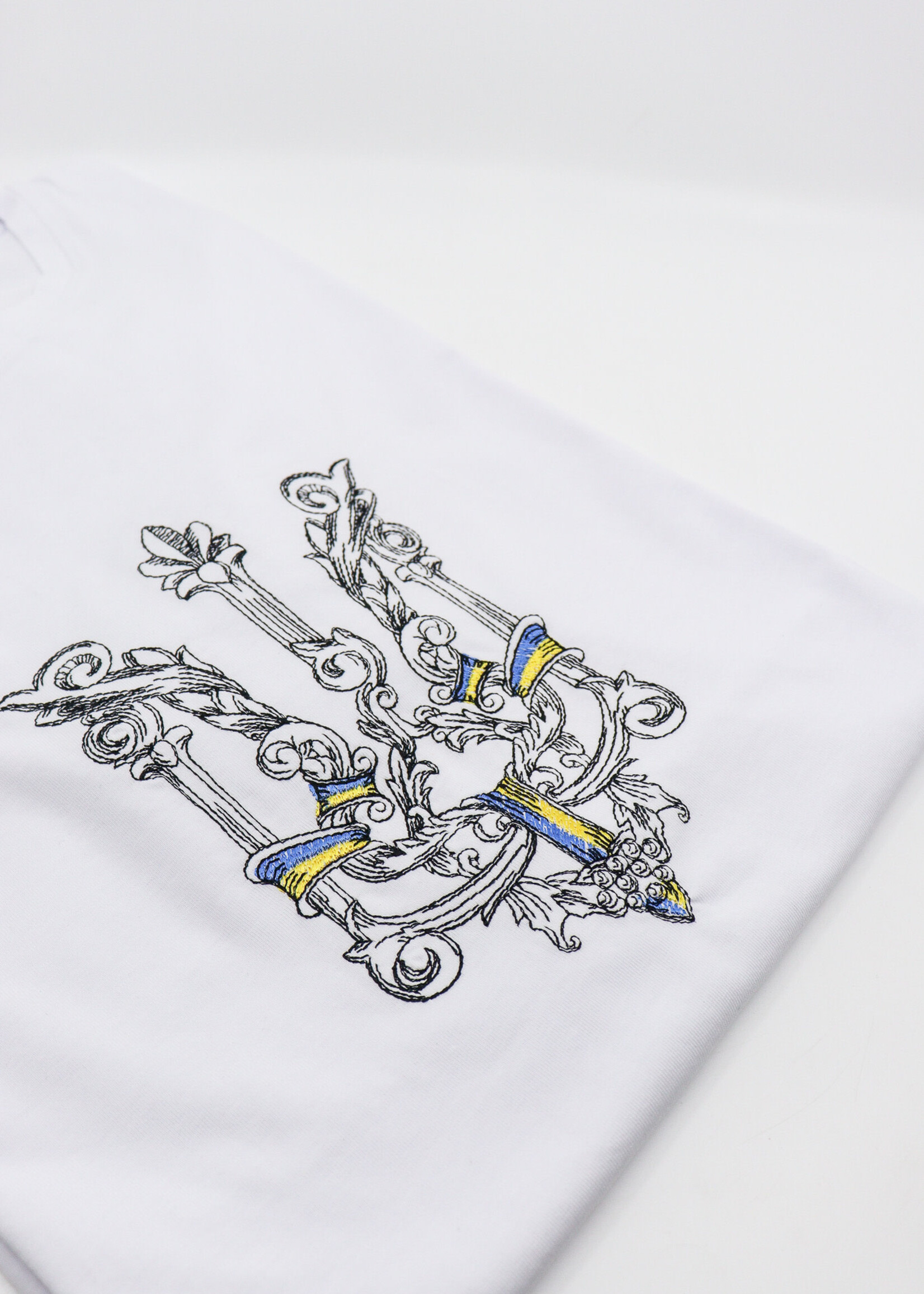 APPAREL - (M), T-Shirt "Tryzub",  Embroidered in Blue/ Yellow