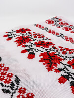 RUSHNYK - White 72x13 1/2 in. Handmade Red/Black Berries & Flowers   pattern