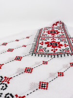 RUSHNYK - White 72x13 1/2 in. Handmade Red/Black diamond pattern