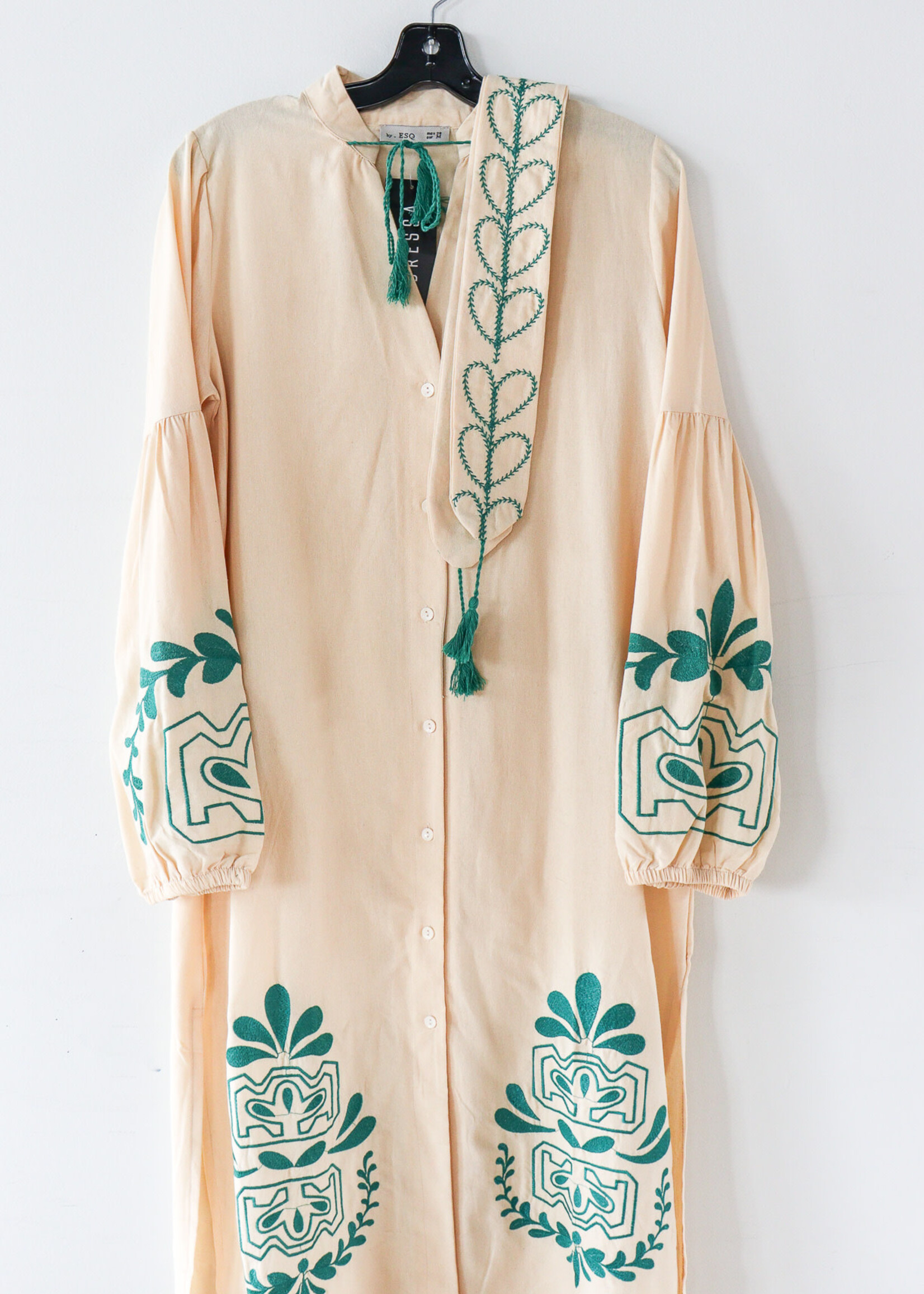 APPAREL -(W) Dress (2024)  Long, Belt & Green Embroidery