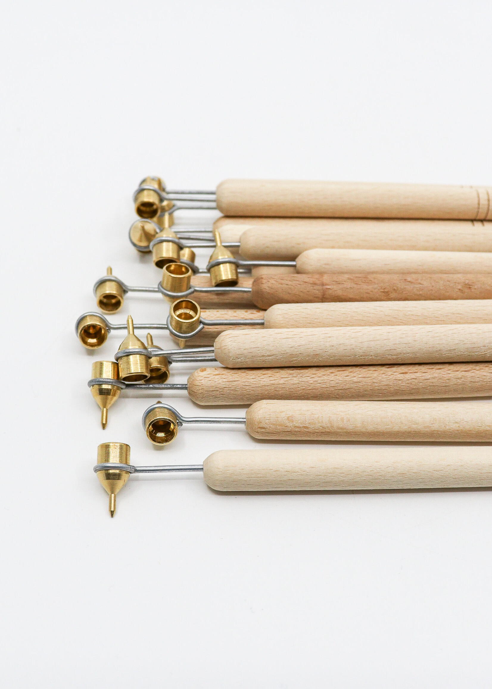 PYSANKA - Kistka EF  ( Wood/Brass, 0.2 mm) Orange - Red tip,  with a cleaning tool for tip (wire)