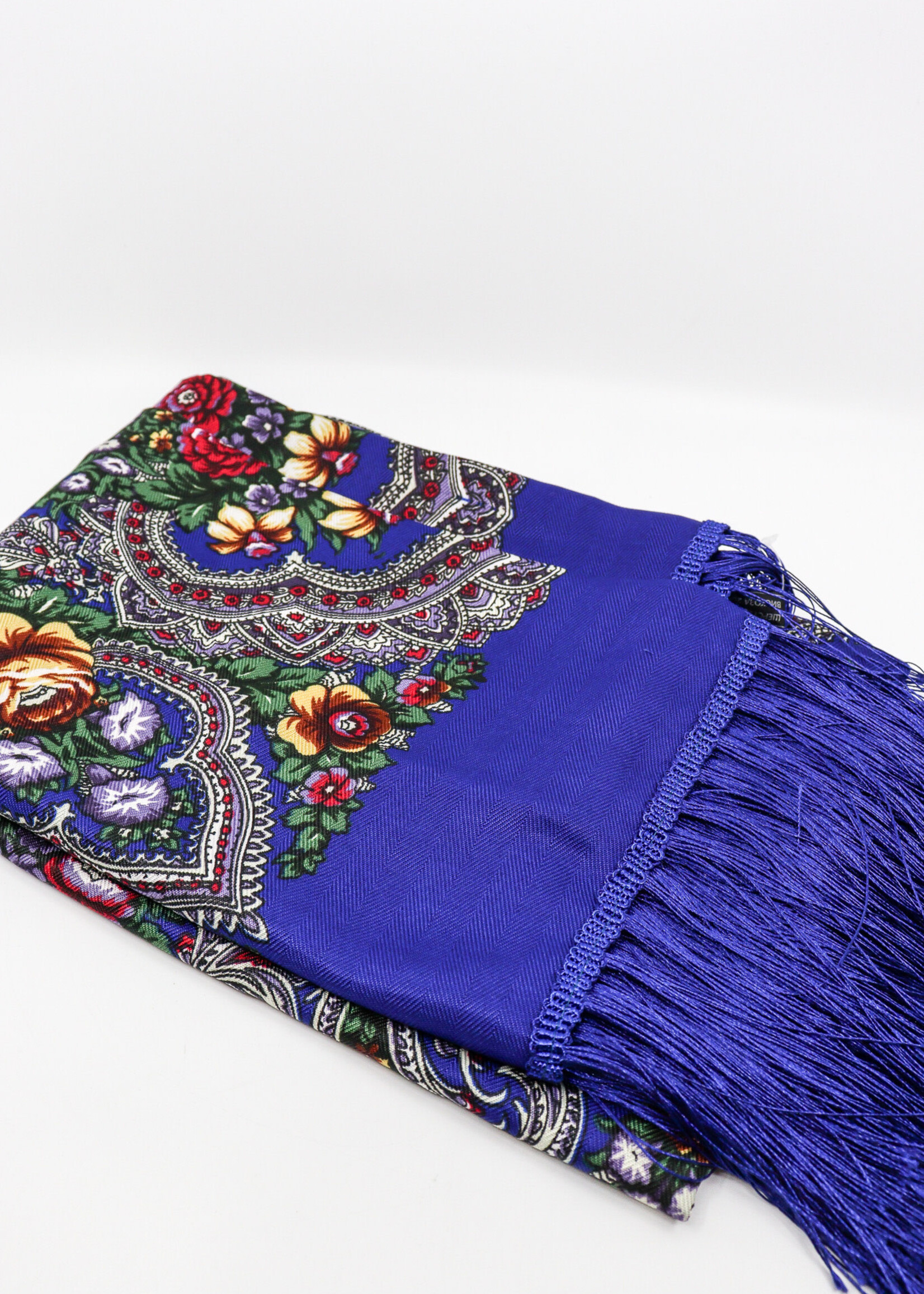 APPERAL - (W) Shawl / Ukrainian Hustka Traditional Scarf, Wool/ Viscose, 120x120 cm/ 47x47 "