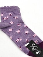 Dodo Socks APPAREL - Socks with a stylish wavy cuff/  Lilac Frill Quarter Socks/ 82% cotton, 15% polyamide, 3% elastane.