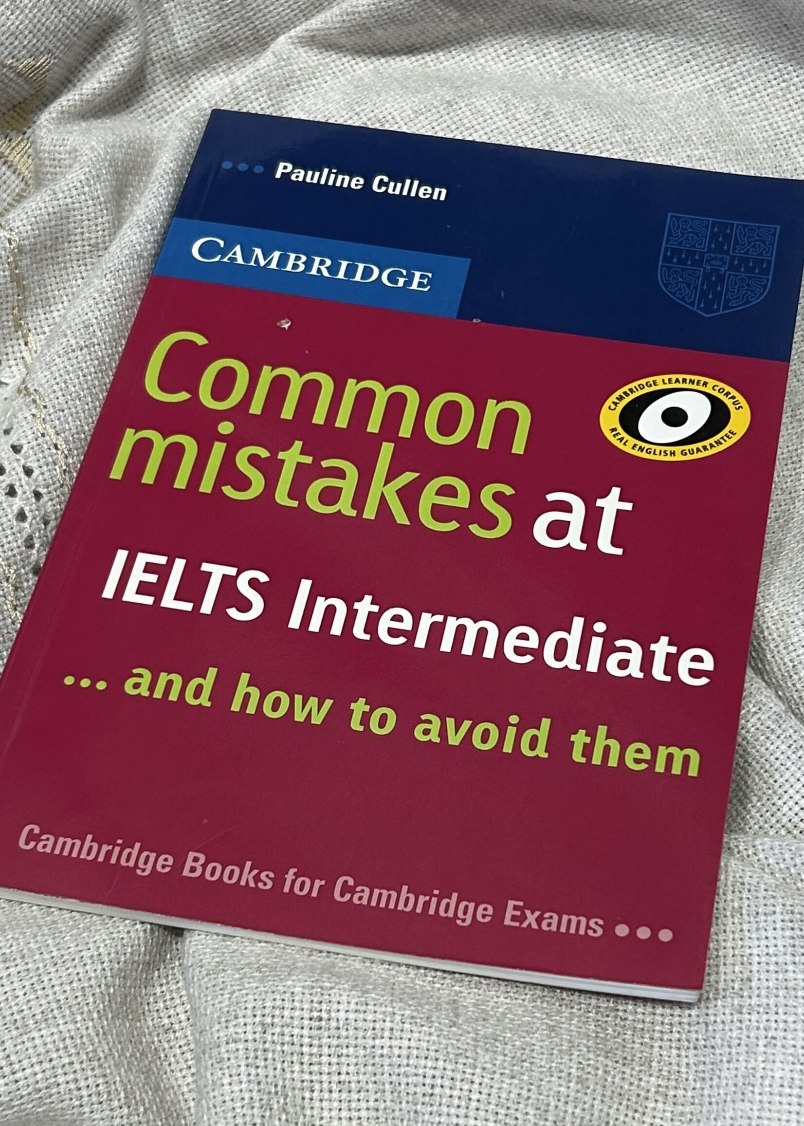 BOOK - IELTS Cambridge, common mistakes at exam and how to avoid them