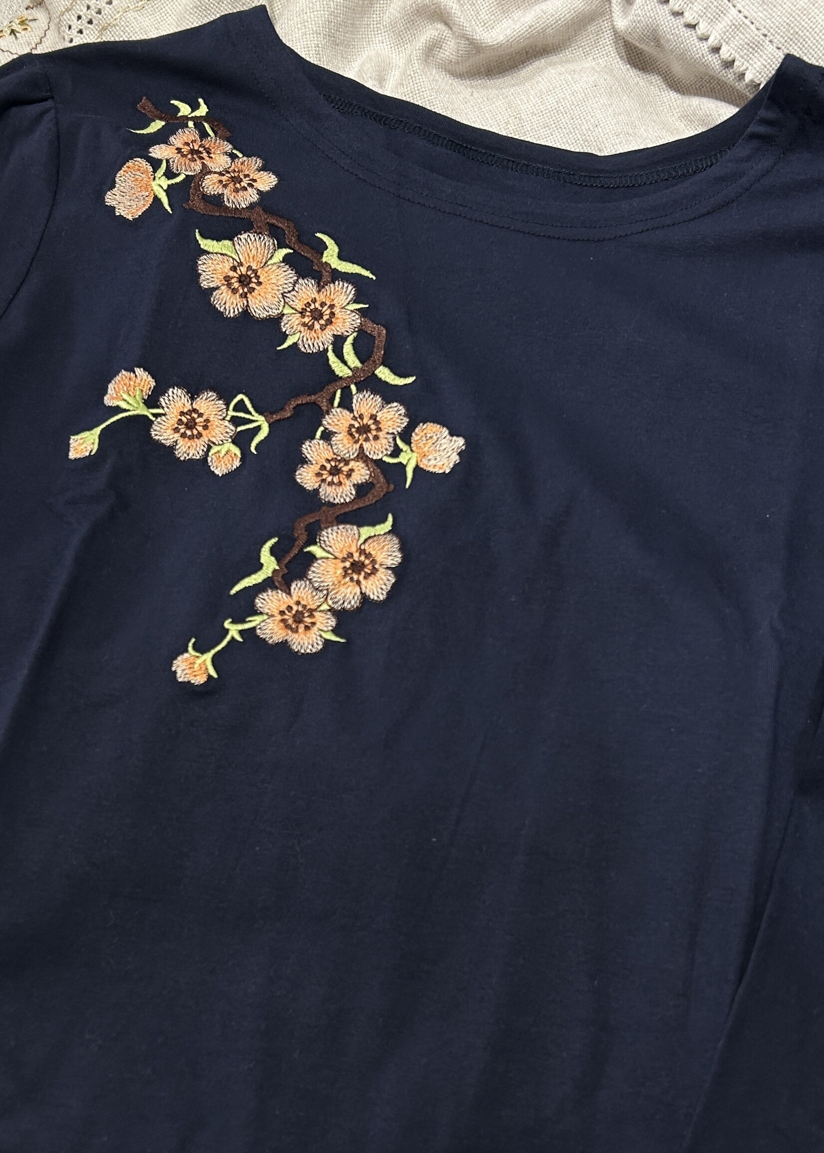 APPAREL -T- SHIRT - (W) Cherry Blossom, Sakura
