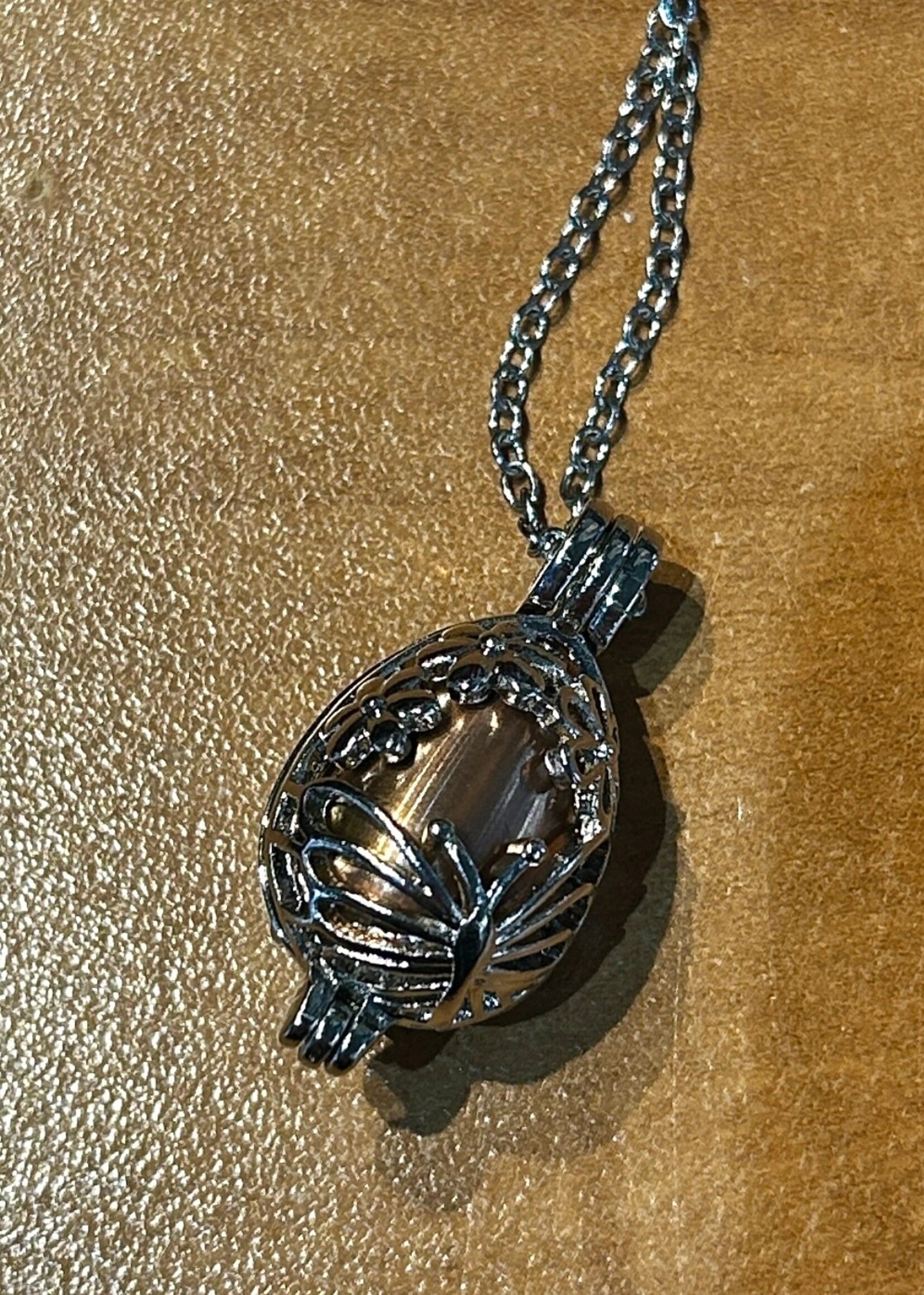PYSANKA - Pendant Silversteel  in shape of Easter Egg with Chain