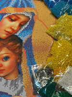 DIY - Embroidered Runner with the Glass Beads " Mother and Child" ( Runner with pattern)