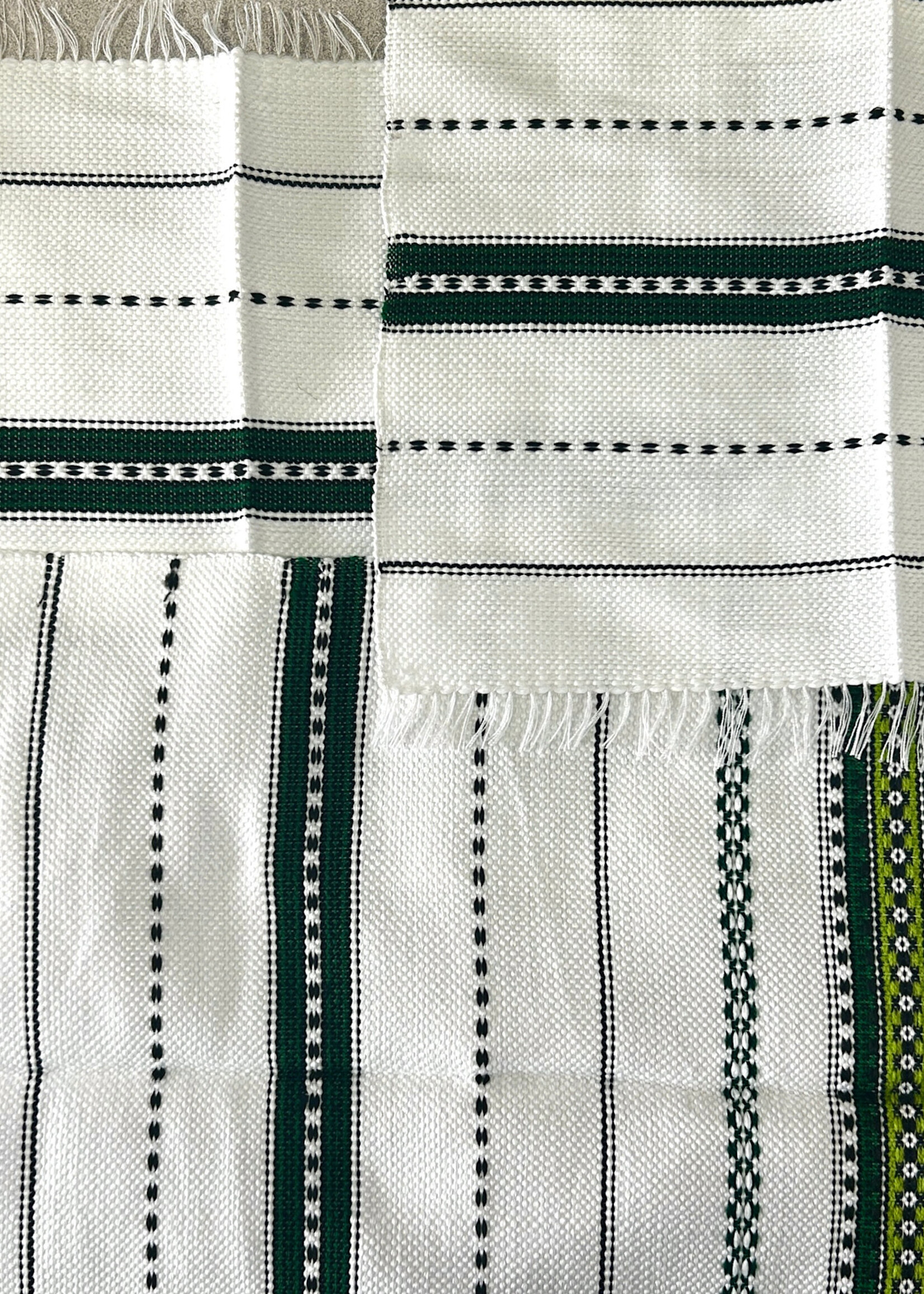 HOME - Set of 7 Ukrainian Linen Table runner and 6 napkins