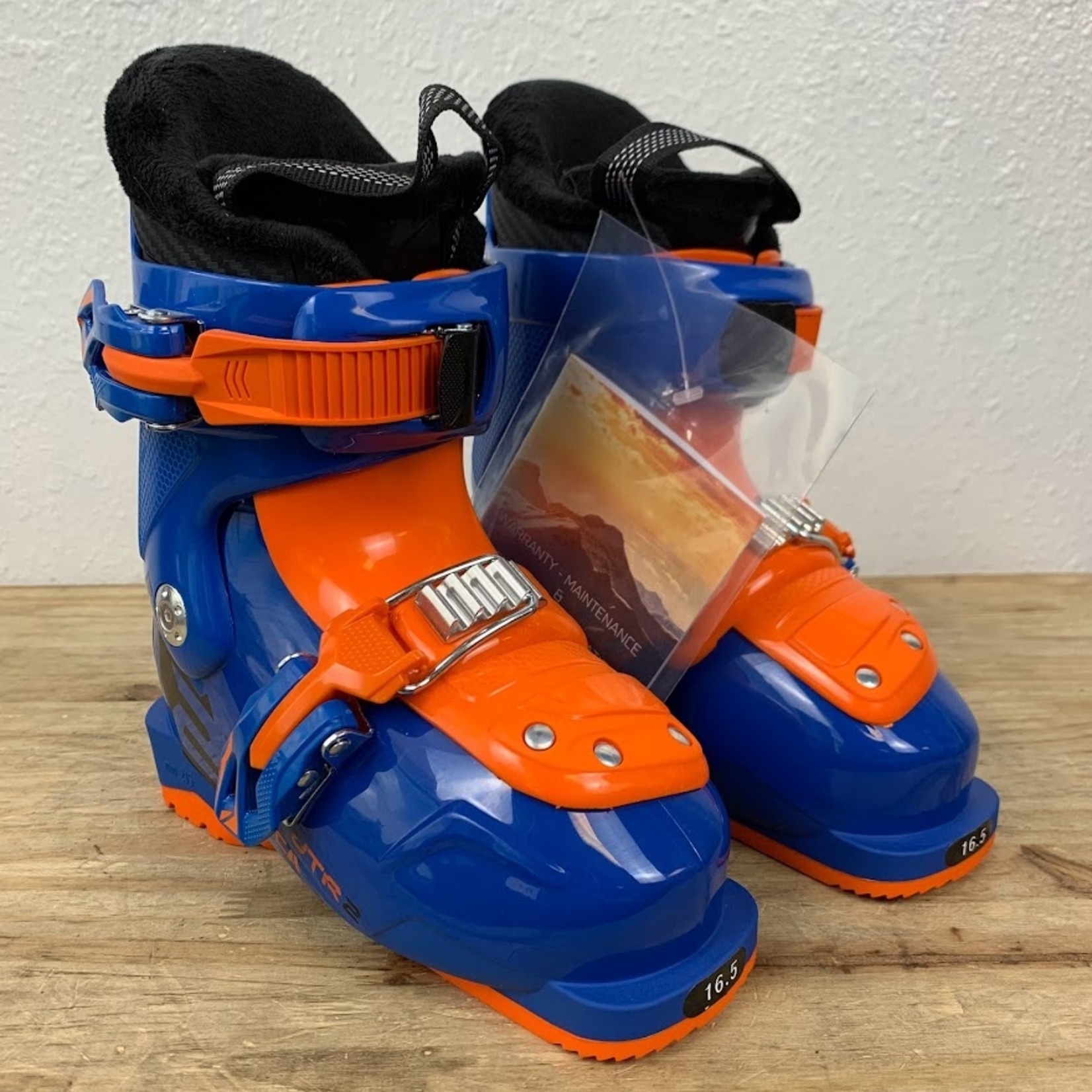 Tecnica NEW 2023 Tecnica JTR 2 Kids Ski Boots, Size 16.5