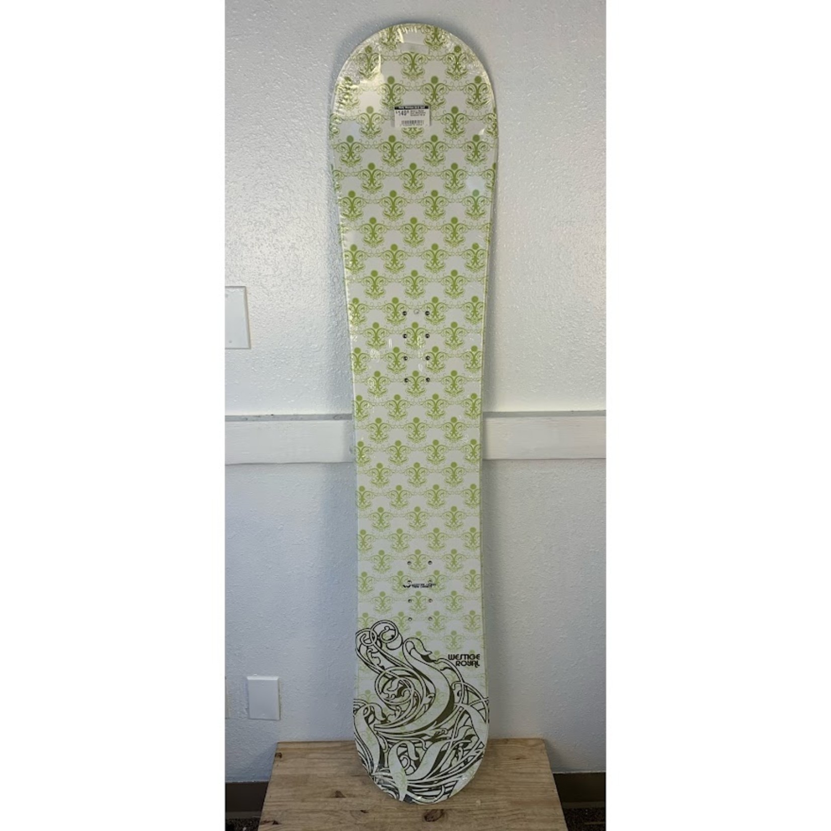 Women's Westige Royal (White/Green) Snowboard 145 cm