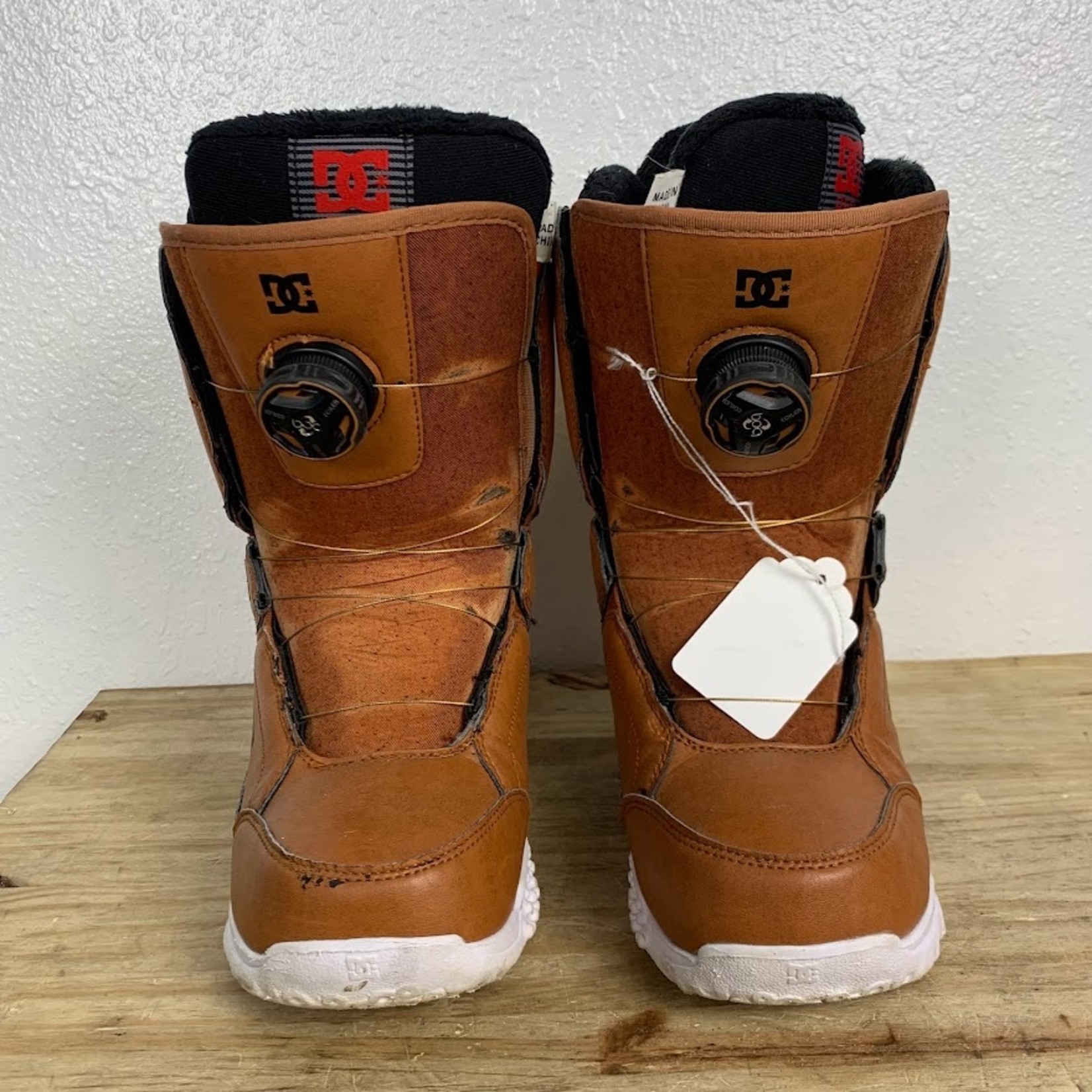 DC 2018 DC Search Boa Snowboard Boots, Size 6 WMNS