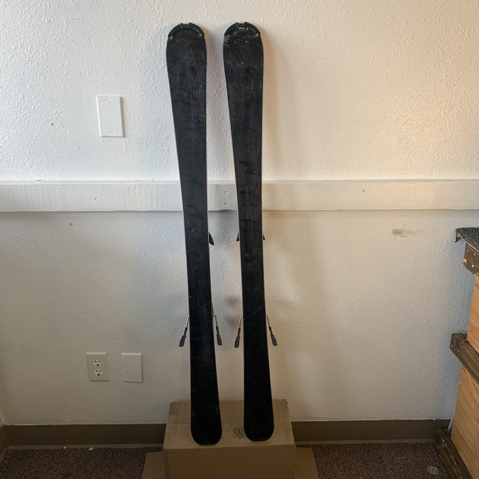 K2 K2 Amp Strike Skis + Z10 Demo Bindings