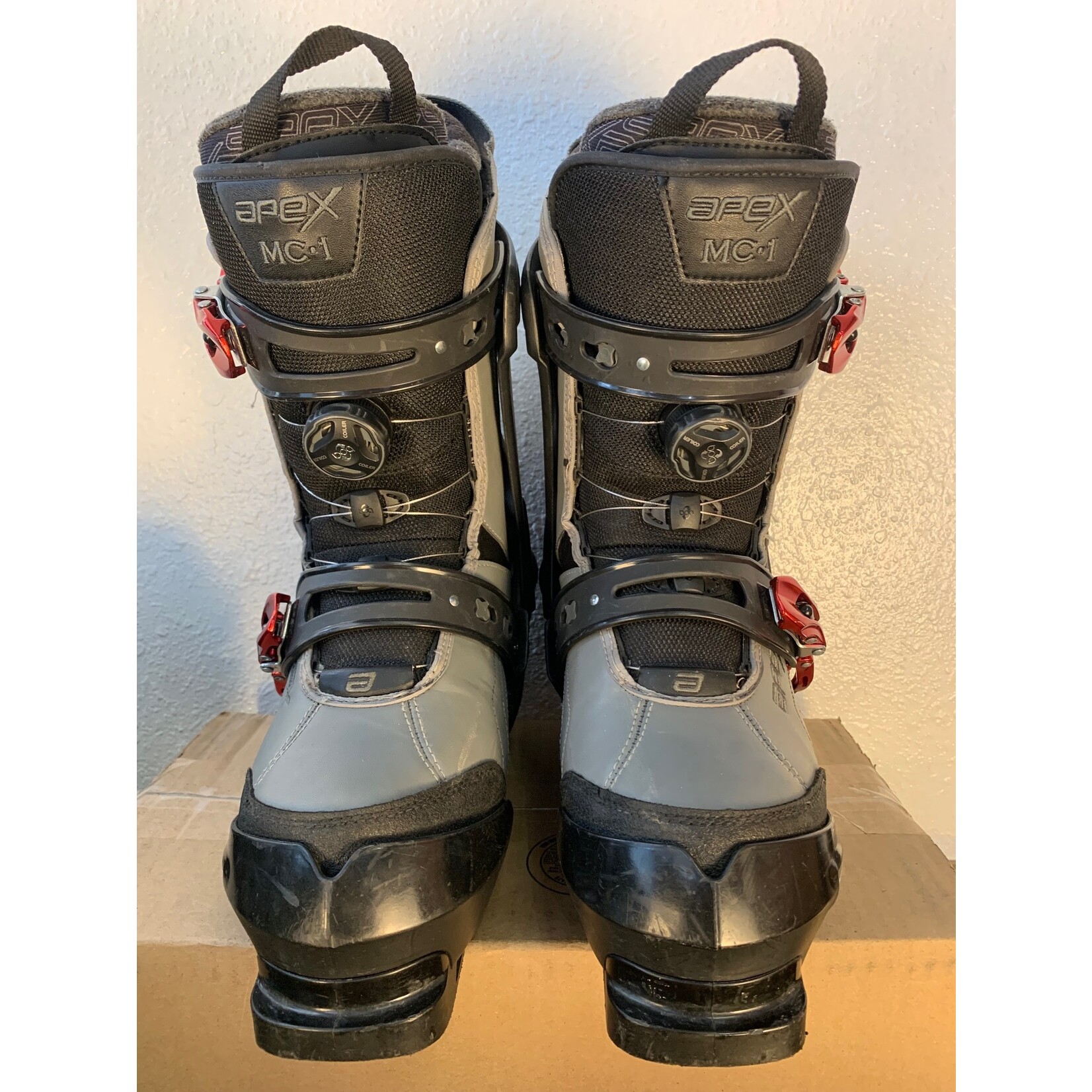 Apex Apex MC-1 Ski Boot System Size 25