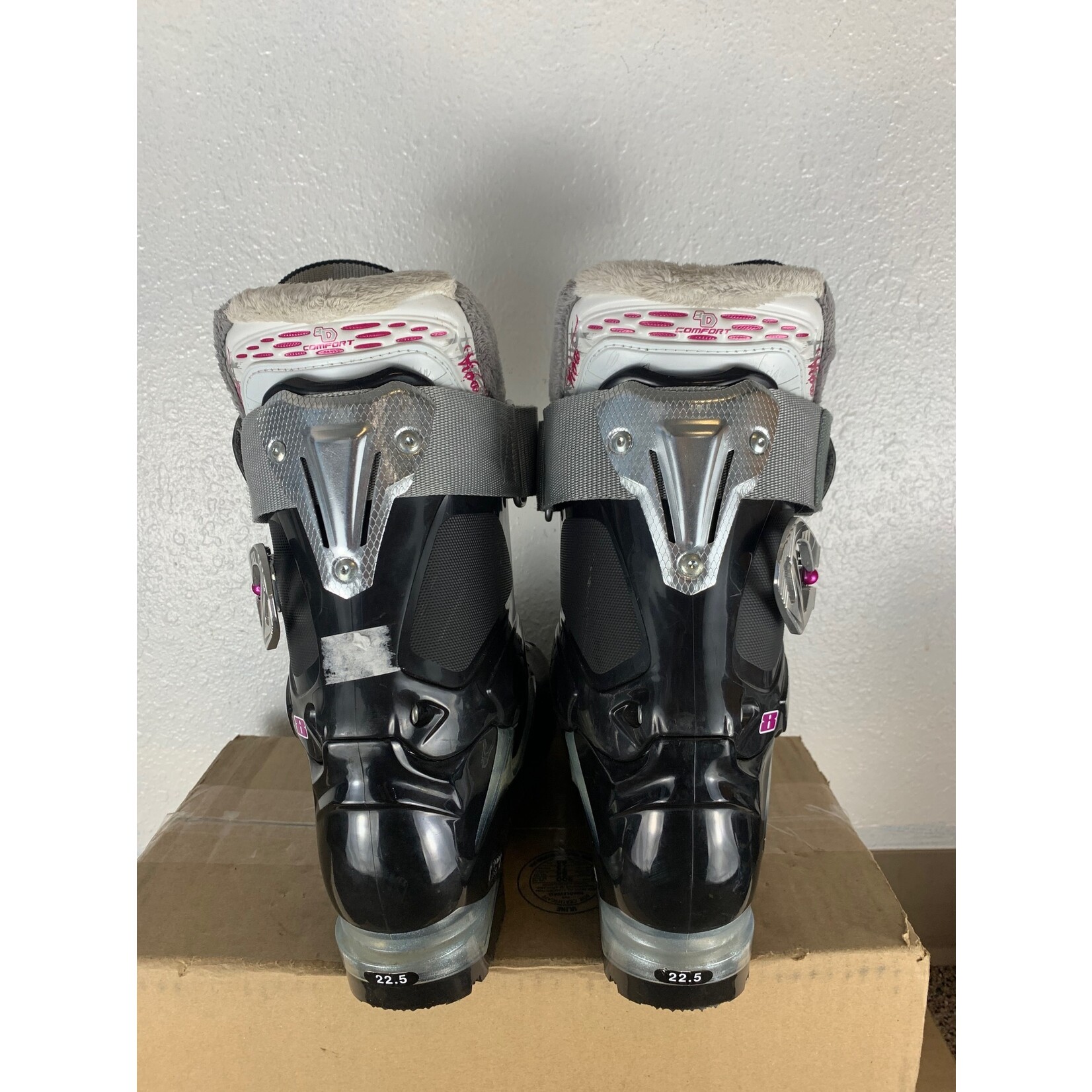 Tecnica Tecnica Phnx  Max 8 Ski Boots, Size 22.5