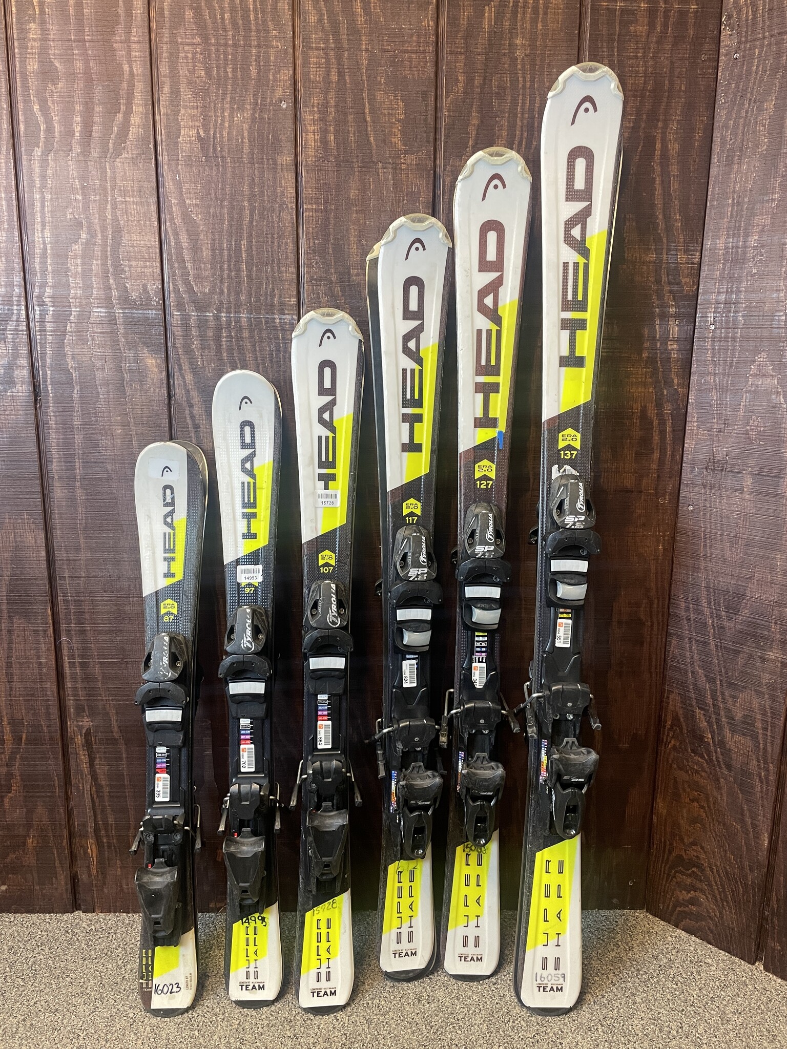 2021 Head Supershape Team Kids Skis + Tyrolia SP 4.5 2021 Head Supershape Team Kids Skis + Tyrolia SP 4.5
