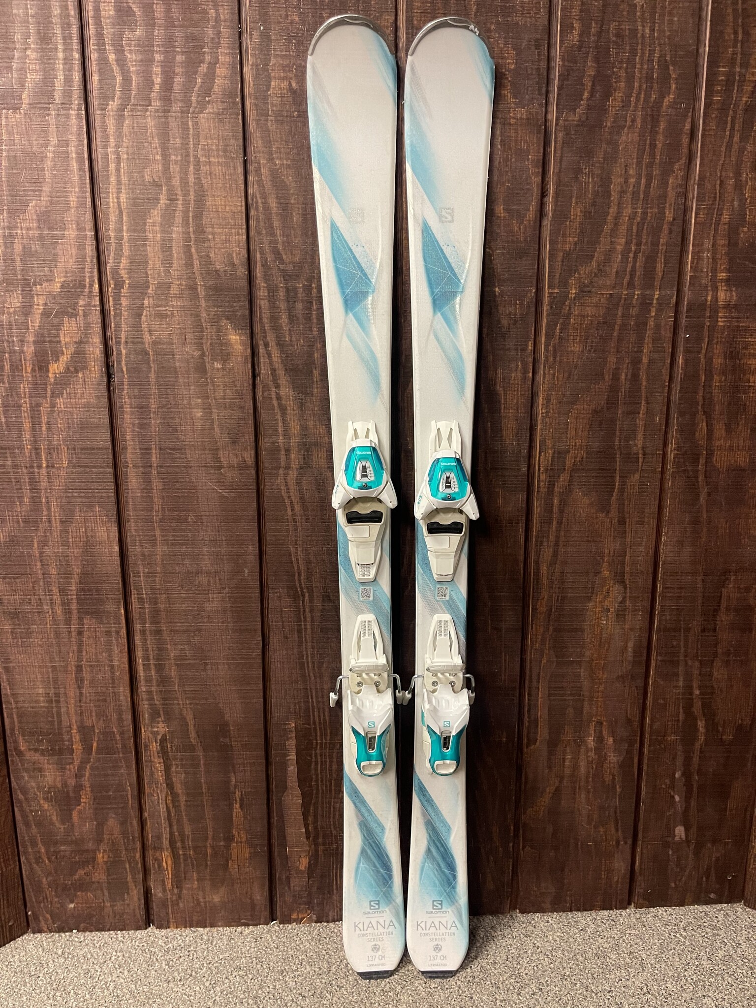 Salomon Constellation Kiana Skis + L10 Bindings - Snowsports