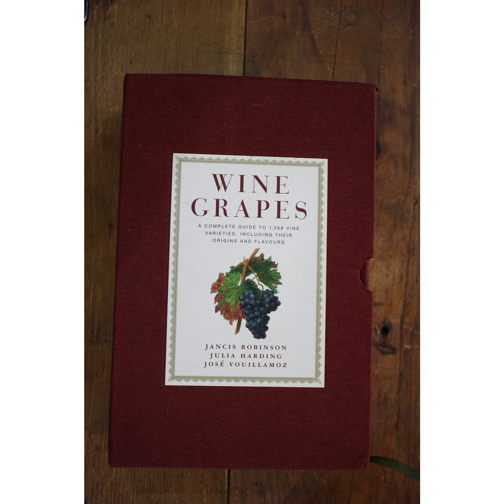 ECCO Wine Grapes Complete Guide Jancis Robinson