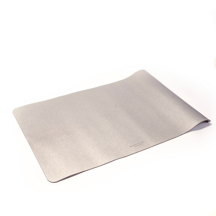 KARL DESK PAD