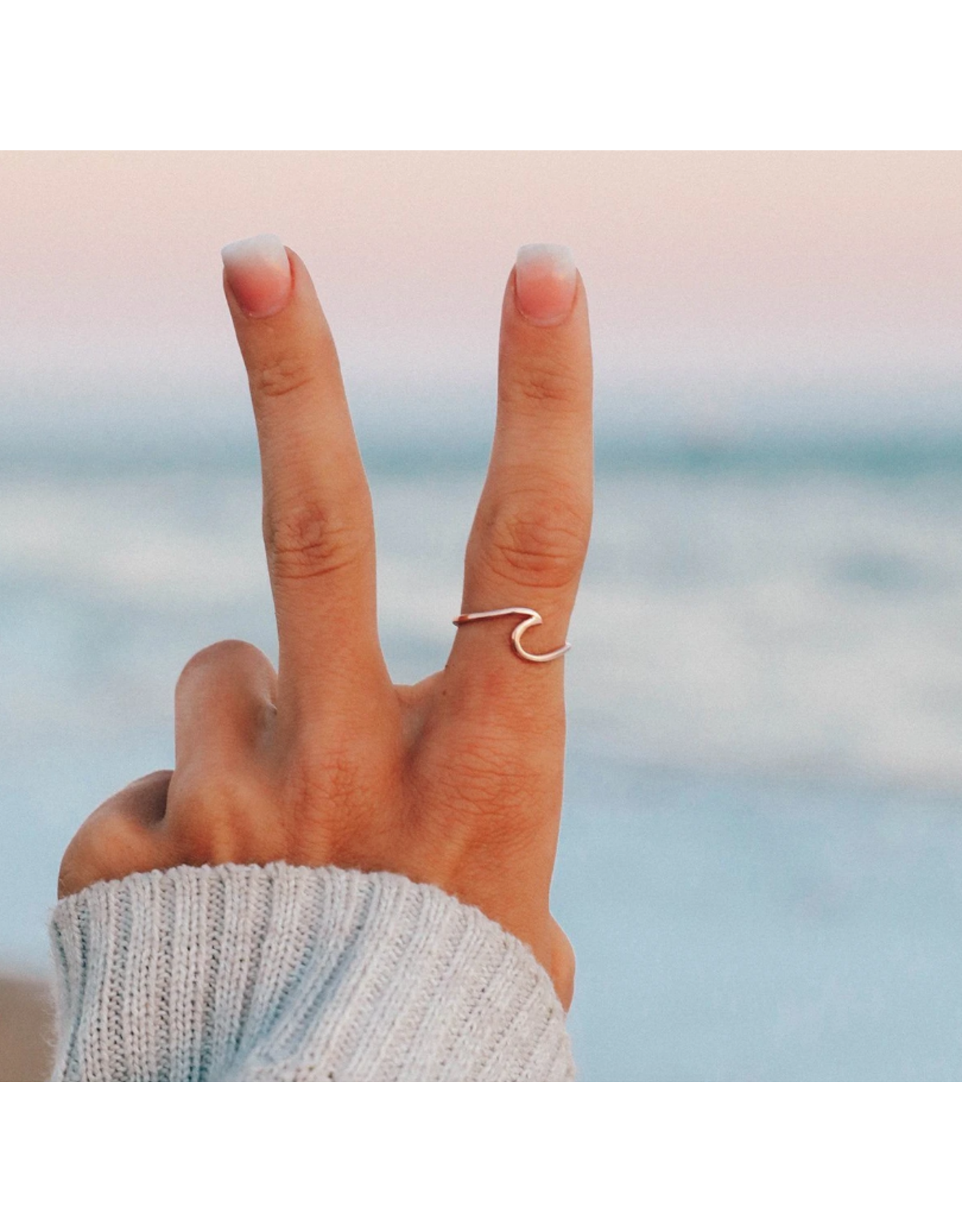 PURA VIDA PURA VIDA WAVE RING