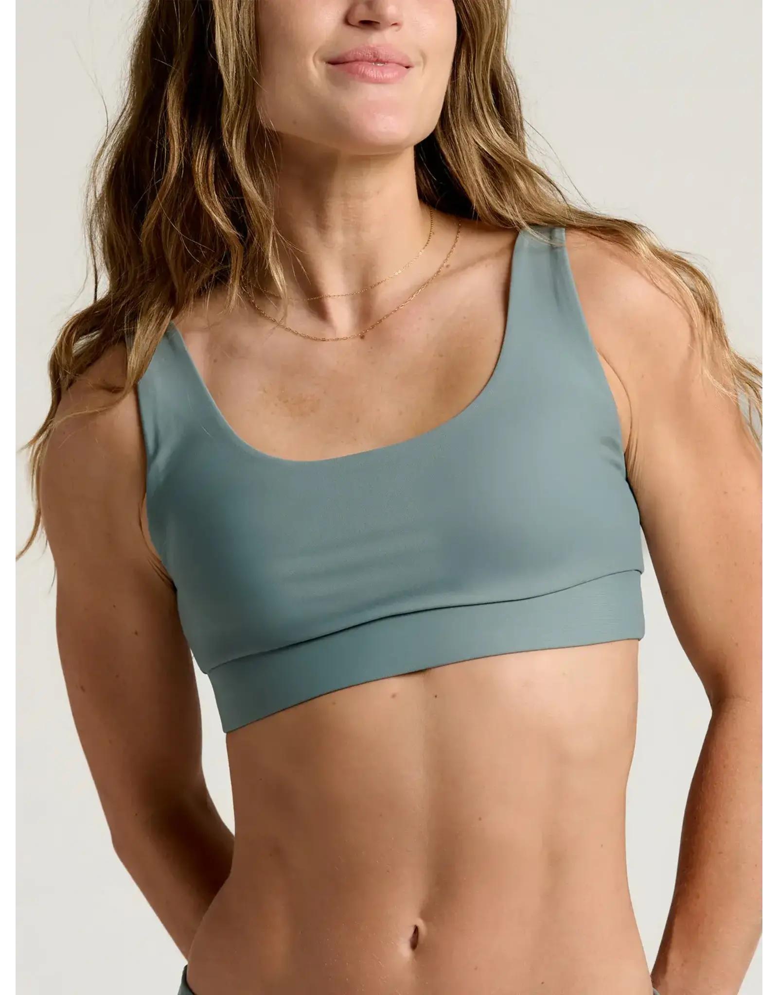 FREEFLY Women's Wavebound Scoop Bikini Top
