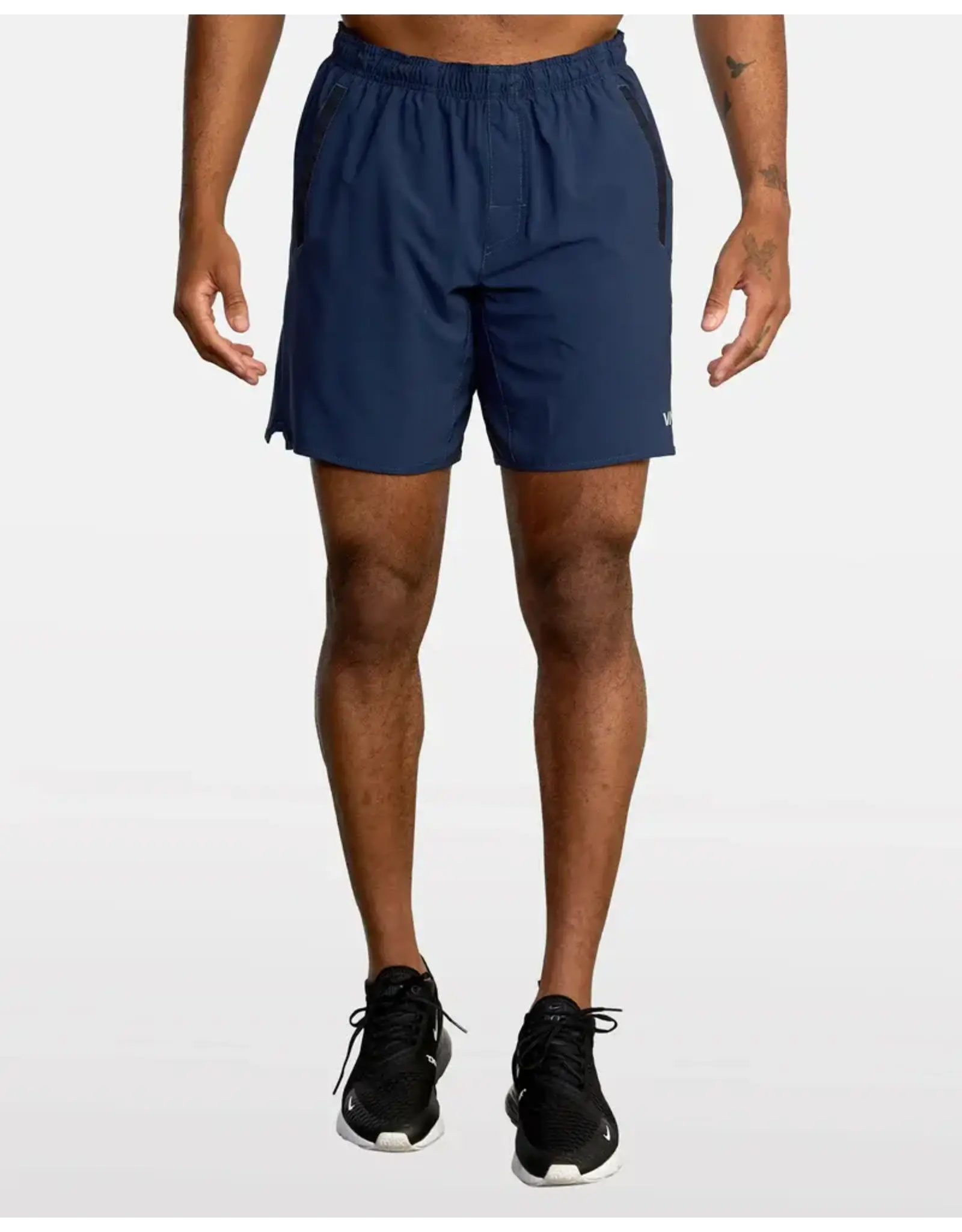 RVCA YOGGER STRETCH 17" SHORT