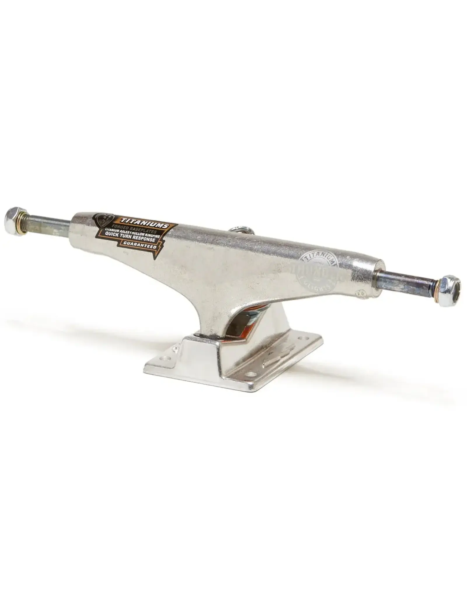 THUNDER Thunder Titanium Lights 3 Skateboard Trucks