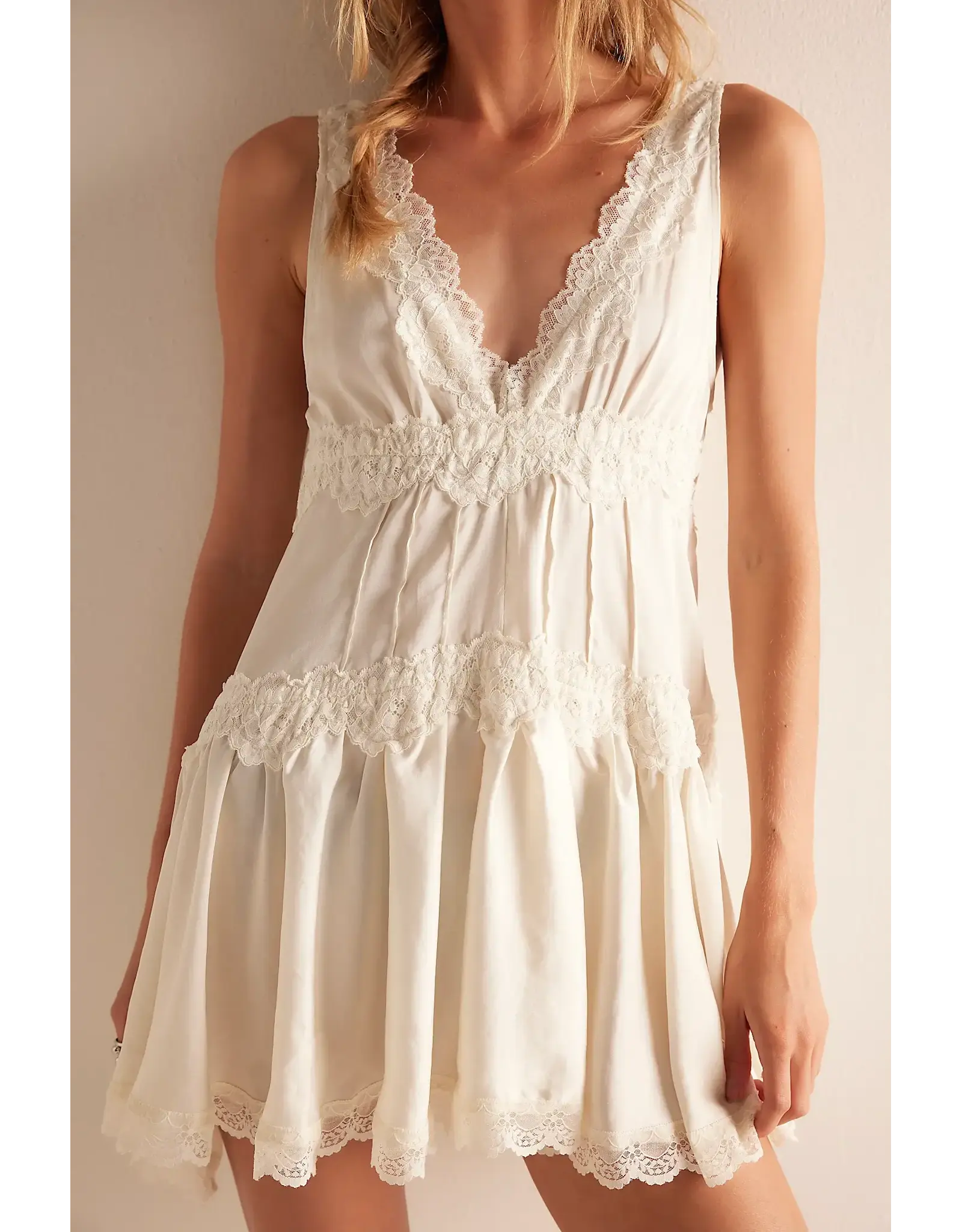 Free People IN THIS GROOVE MINI SLIP