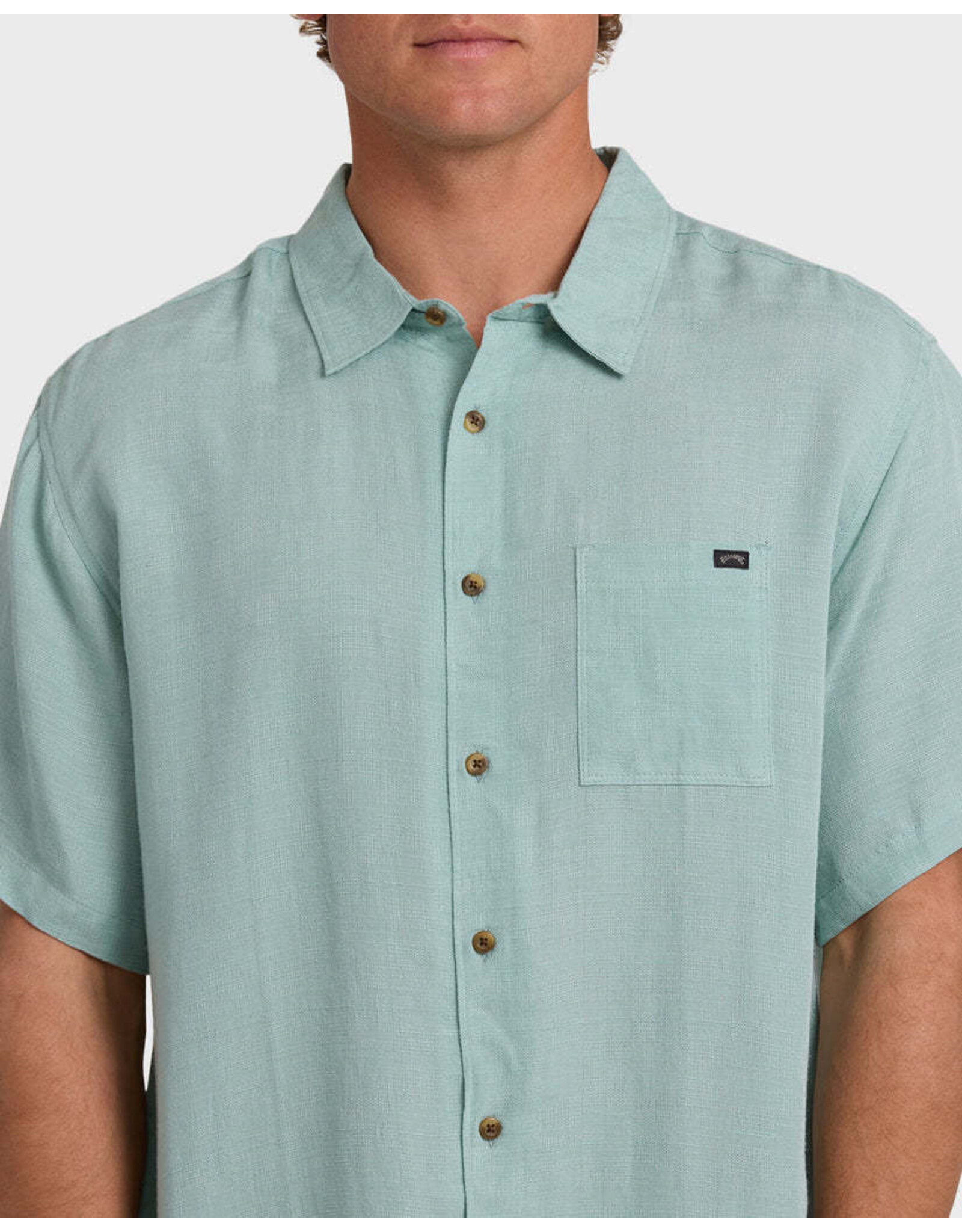 Billabong Guys Victoria Short Sleeve Shirt