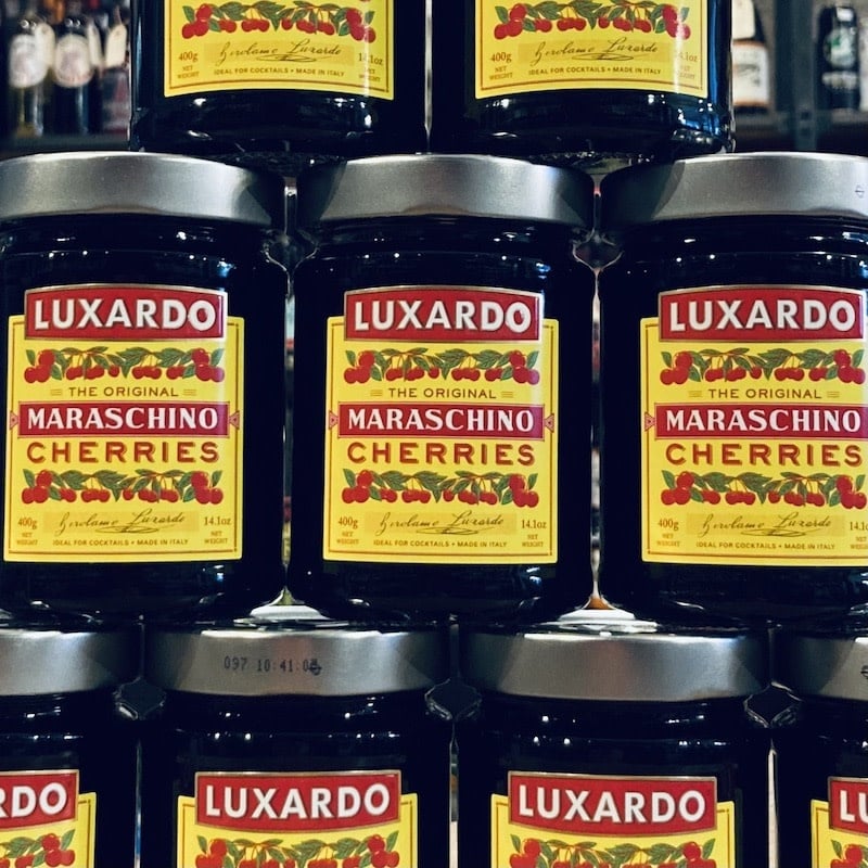 luxardo maraschino cherries 400g        
        <figure class=