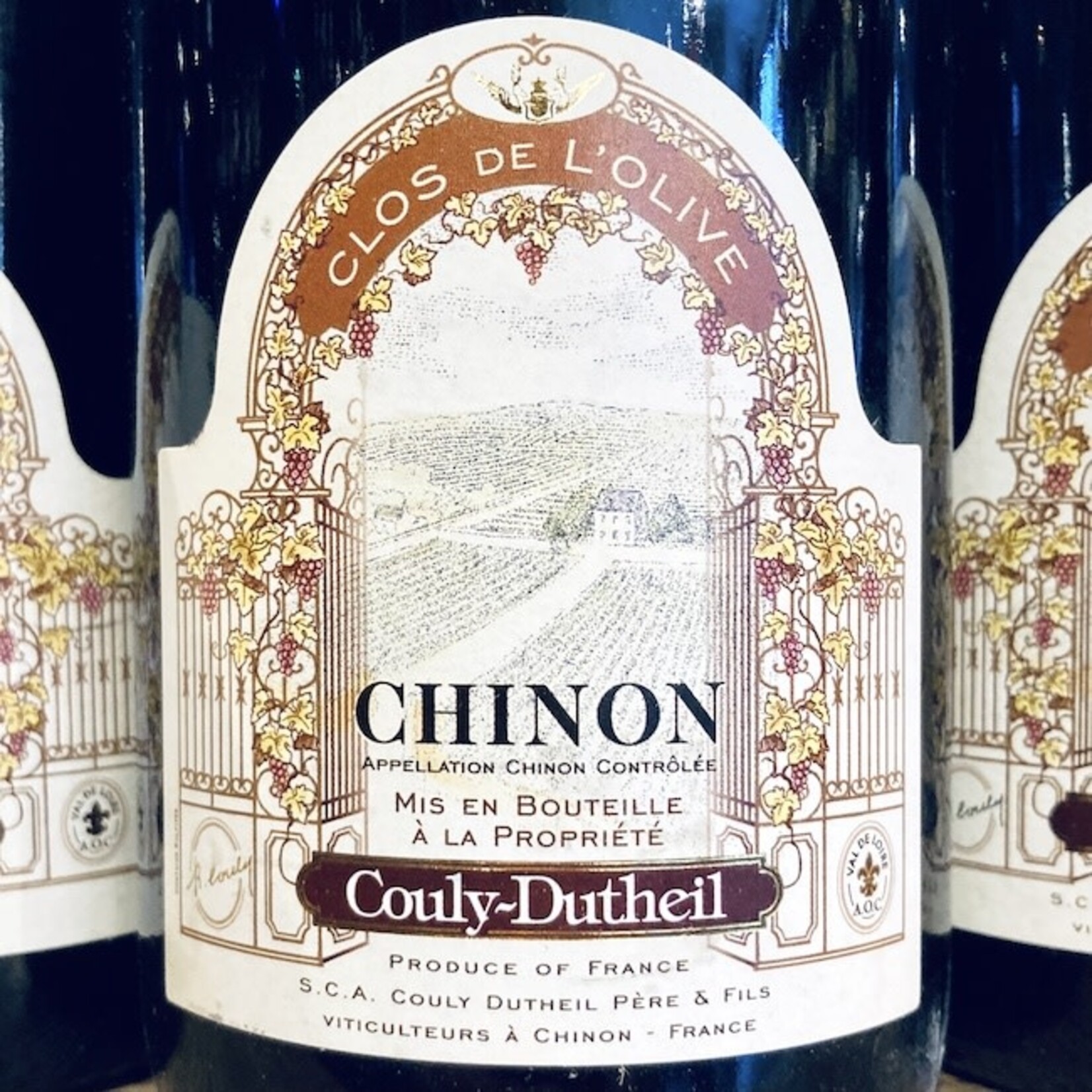 France 1989 Couly-Dutheil Chinon "Clos de l'Olive"